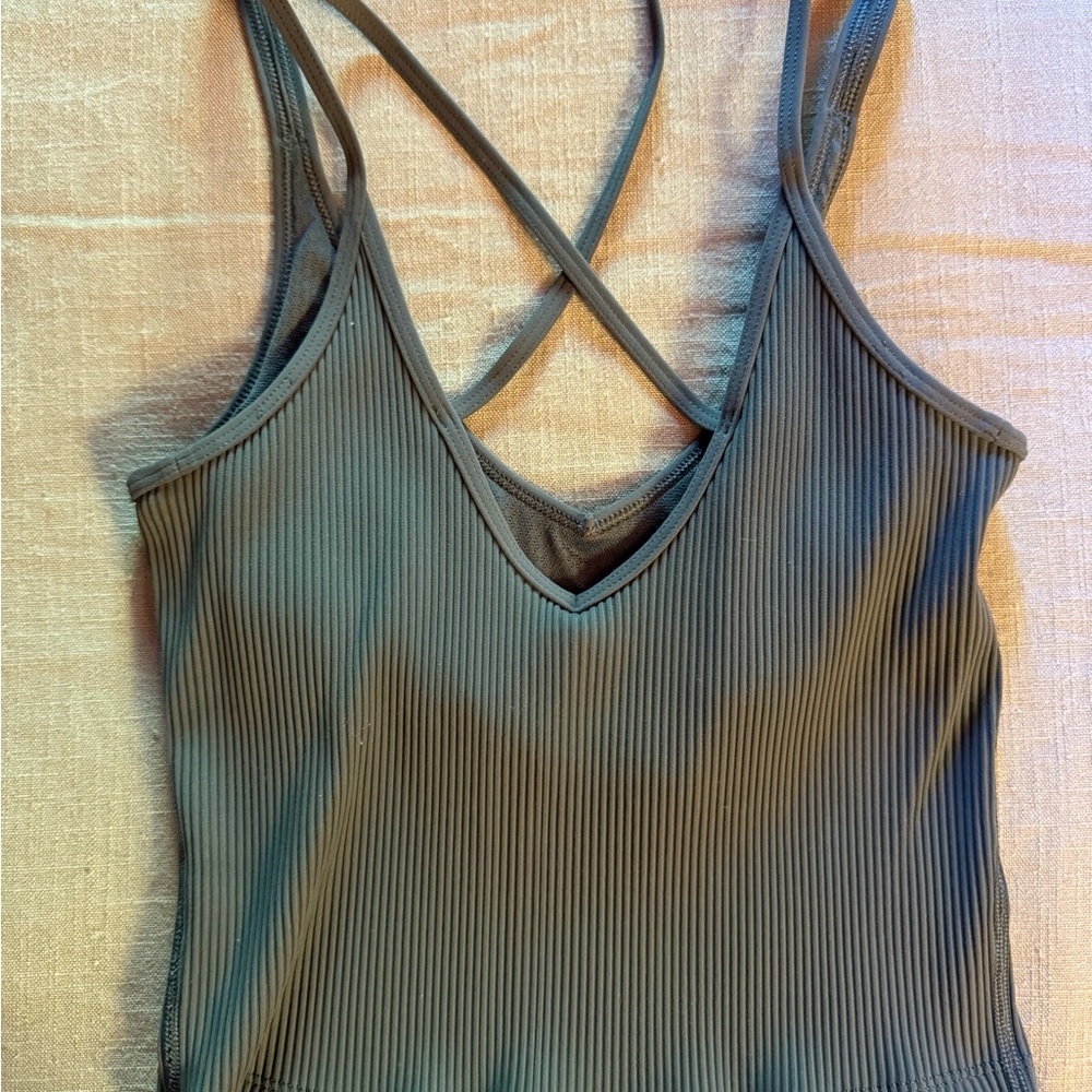 Set of 2! Vuori Rib Crop Tank M - Picture 4 of 7